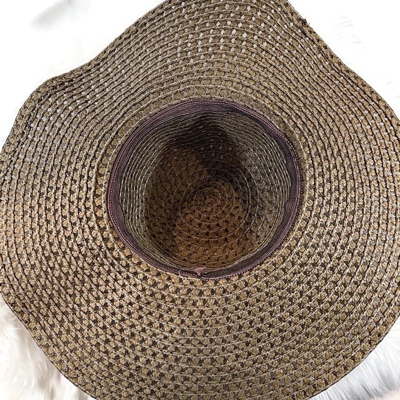 Floppy Wide Brim Tan Sun Hat - Picture 4 of 5
